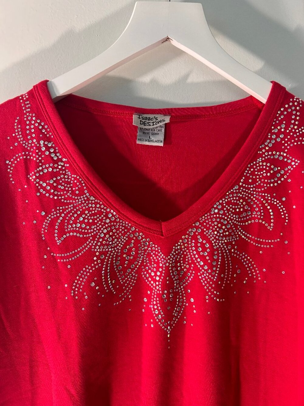 Isaac’s Designs Red Rhinestone V-Neck Cotton T-Shirt Western Glam - Size Large